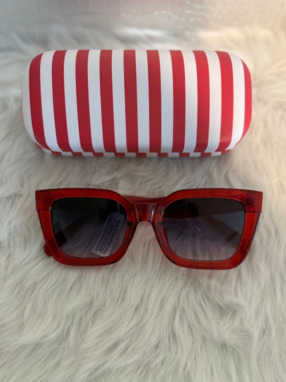 Maurices Red 100% UV Protection Sunglasses with Striped Case